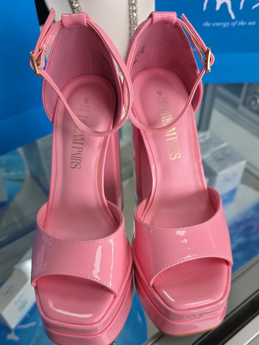 Dream PAIRS Pink Patent Platform Sandals with Ankle Strap Size 5